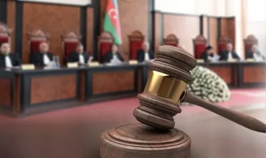 Dövlətə xəyanətdə təqsirləndirilən 4 nəfərə hökm oxunub