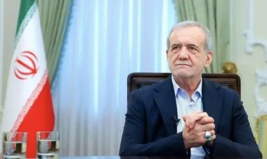 Pezeşkian Silahlı Qüvvələrə nəzarət etmədiyini etiraf etdi