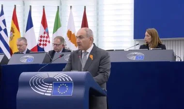 Qarabağ ermənilərinə yalançı ümid verilməməlidir