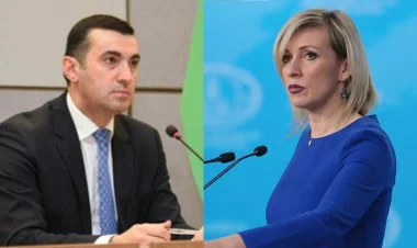 Ayxan Hacızadə Mariya Zaxarovanı qəbuledilməz adlandırdı