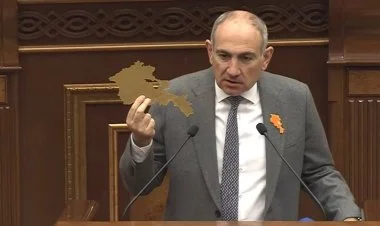 Paşinyan yenə Müstəqillik bəyannaməsindən danışdı