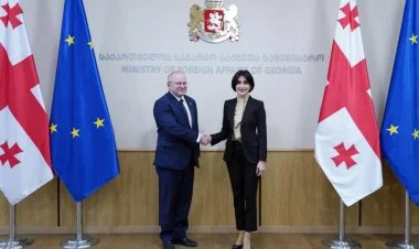 ABŞ və Gürcüstan arasında buzlar əriyir