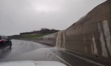 Şamaxıda güclü leysan yol hərəkətinə çətinliklər yaradıb