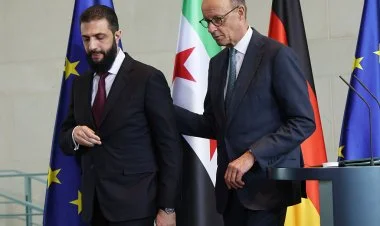 Almaniya 800.000 suriyalını vətəninə deportasiya edəcək