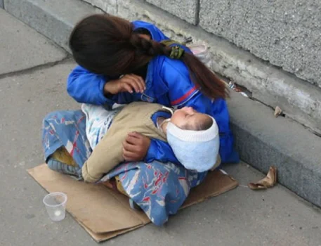 Dilənçiliklə məşğul olanlar cərimələnəcək və həbs ediləcək