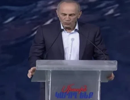 Hərbi cani Köçəryan baş nazir postuna namizəd oldu