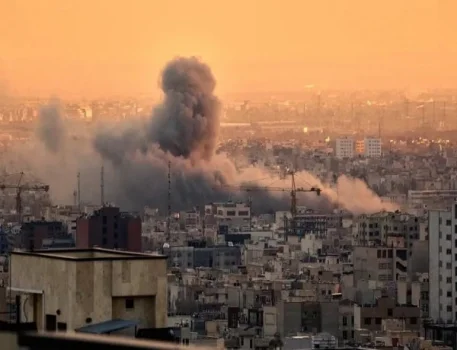 ABŞ və İsrail İranı, İran isə İsraili vurur