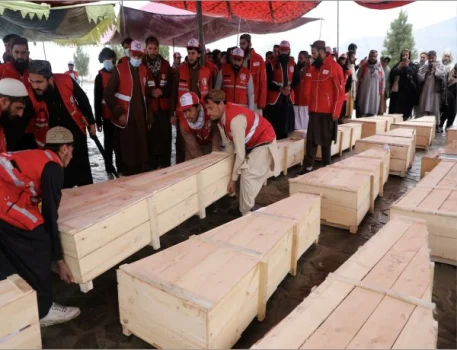 Əfqanıstan və Pakistan arasında şiddətli atışma olub