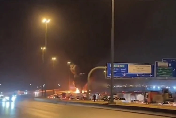 İran ABŞ-ın Ər-Riyaddakı səfirliyini dronla vurub