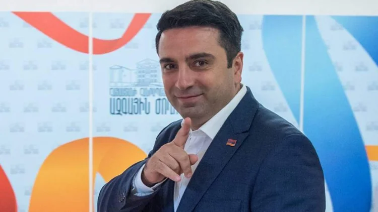 Bir sıra ölkə Ermənistanın dəmir yollarını almaq istəyir