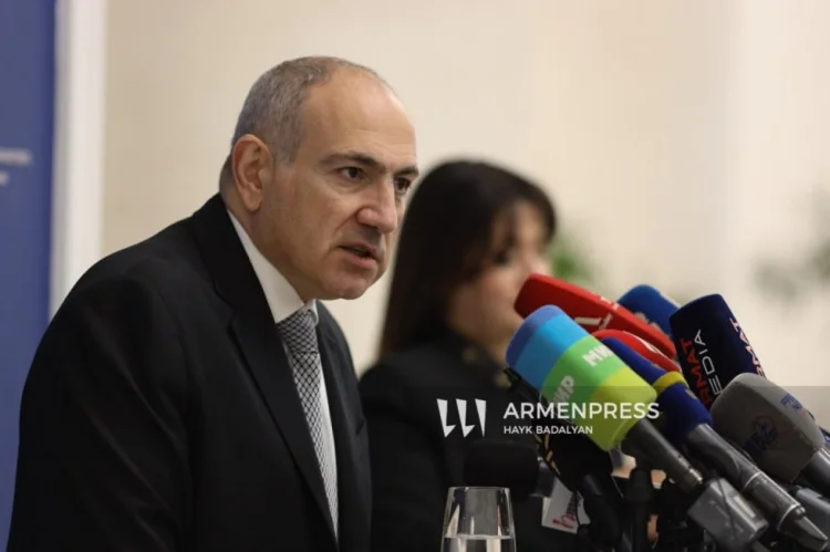 İrəvan dəmir yolunu Rusiyadan alıb başqa ölkəyə verəcək