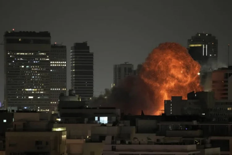 Keçən gecə Yaxın Şərq savaşında nələr yaşandı