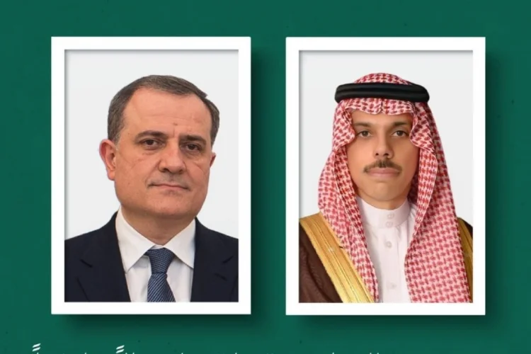 Azərbaycan və Səudiyyə XİN başçıları telefonla danışıblar