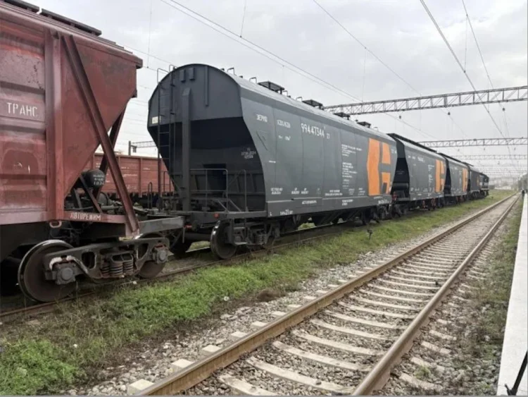 Azərbaycandan keçməklə İrəvana 7 vaqon taxıl göndərilib