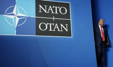 Tramp ABŞ-ı NATO-dan çıxarmağı düşünür