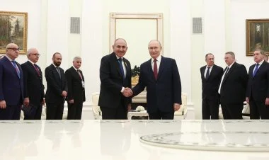 Moskvada Putinlə Paşinyanın görüşü baş tutub