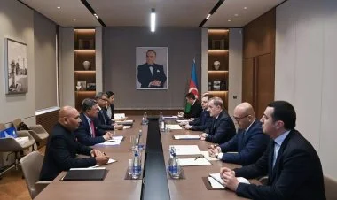 Azərbaycan və Hindistan arasında siyasi məsləhətləşmələr
