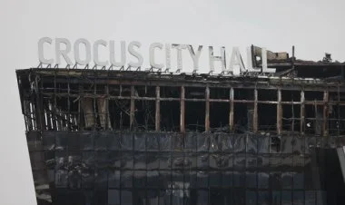 Ömürlük dustaqlardan biri özünü öldürüb