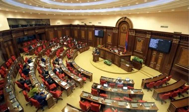 Paşinyan seçkiyə 2 ay qalmış Seçki Məcəlləsinə düzəliş edir