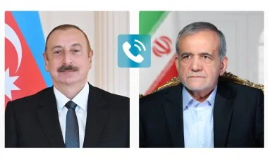 İlham Əliyev Məsud Pezeşkiana zəng edib