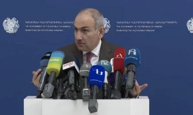 Paşinyan Putinlə görüşünün təffərrüatlarını açıqlayıb