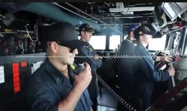 ABŞ hərbi donanması Oman körfəzinə nəzarətə davam edir