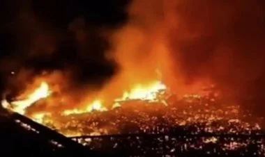 Malayziyada dəhşətli yanğına görə 9 min insan evsiz qalıb