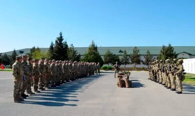 Hərbi vəzifəlilərlə təlim toplanışı başlayıb