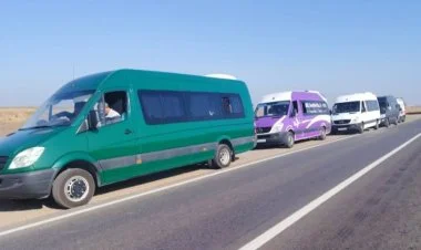 Növbəti köç karvanı Qırmızı Bazar qəsəbəsinə çatıb