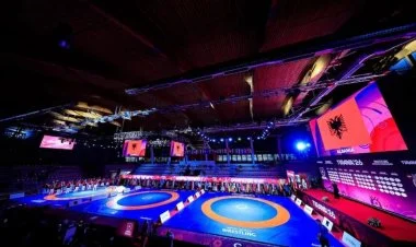 Güləşçilərimiz Avropa çempionatını 13 medalla başa vurublar