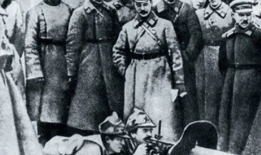 "Azərbaycan rus ordusu tərəfindən zorla işğal edilmişdir!"