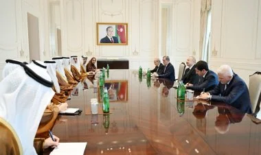 İlham Əliyev BƏƏ nümayəndə heyətini qəbul edib