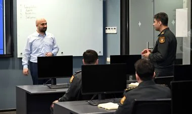 Orduda kibertəhlükəsizlik üzrə peşəkarlıq artırılır