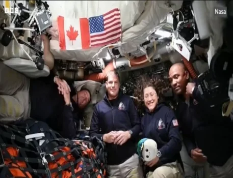 Artemis astronavtları ilk dəfə Ayın qaranlıq tərəfini gördü