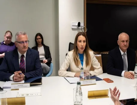 Serbiya ilə qaz elektrik stansiyası üzrə birgə müəssisə