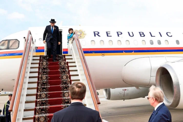 Paşinyan Rusiya Federasiyasına işgüzar səfərə gəlib