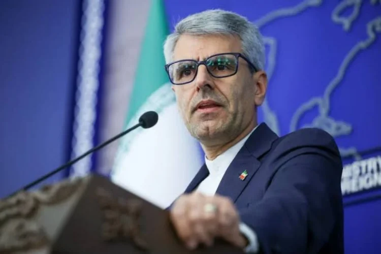 İranın atəşkəs üçün ABŞ-a müraciət etməsi yalandır