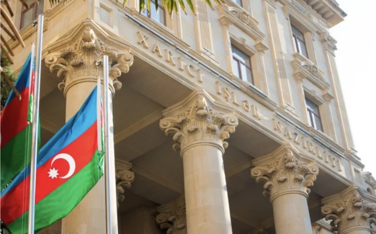 XİN Putin və onun əshabələrinin cavabını verdi