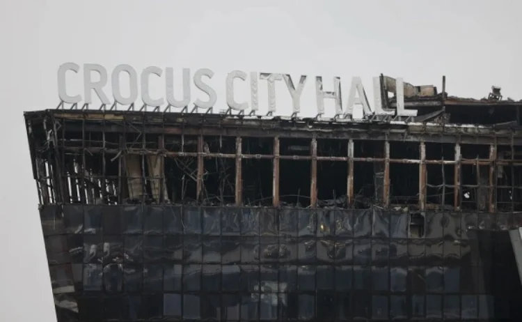 Ömürlük dustaqlardan biri özünü öldürüb