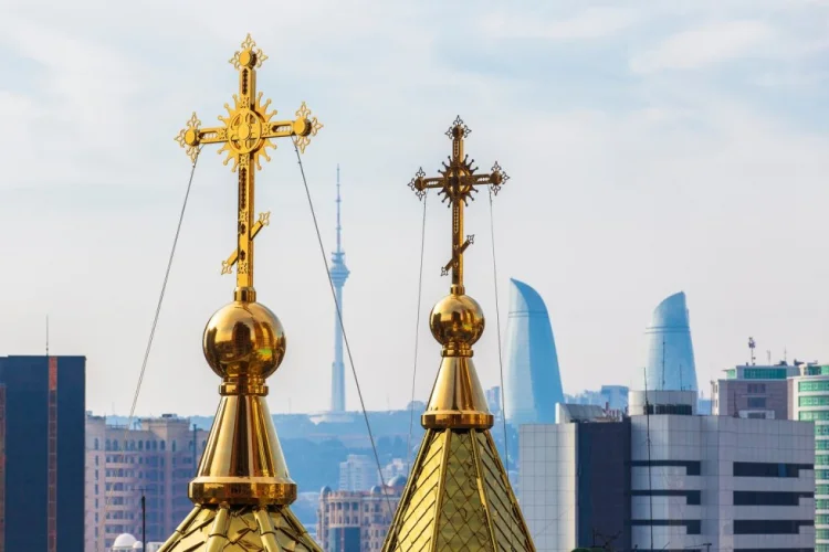 İlham Əliyev ölkənin pravoslav xristian icmasını təbrik edib