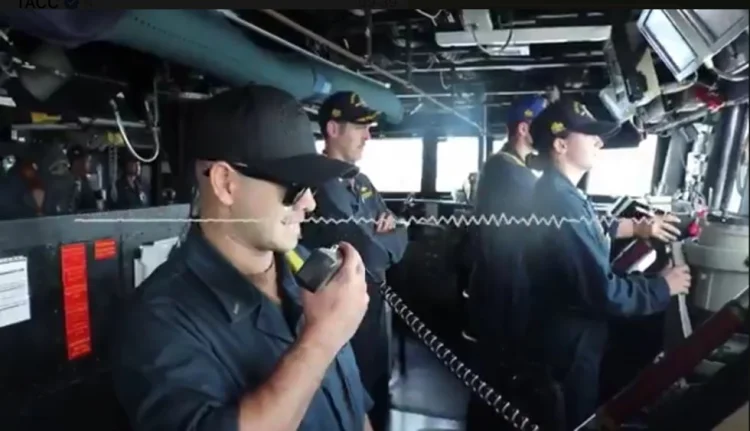 ABŞ hərbi donanması Oman körfəzinə nəzarətə davam edir