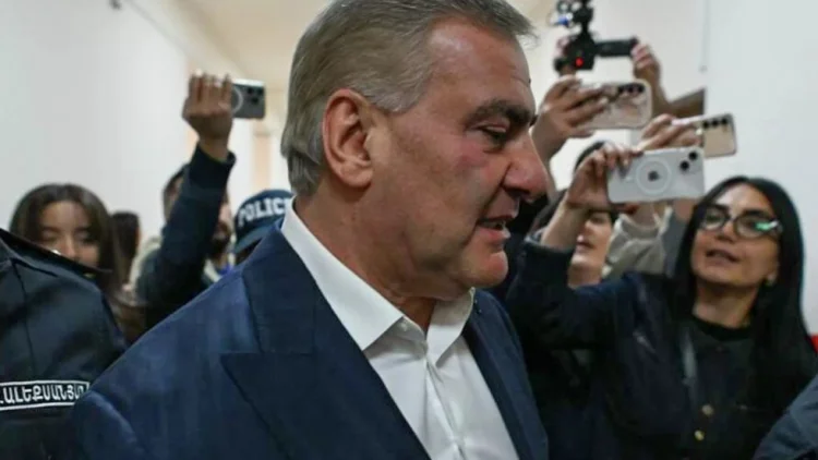 Samvel Karapetyanın ev dustaqlığı daha 3 ay uzadılıb