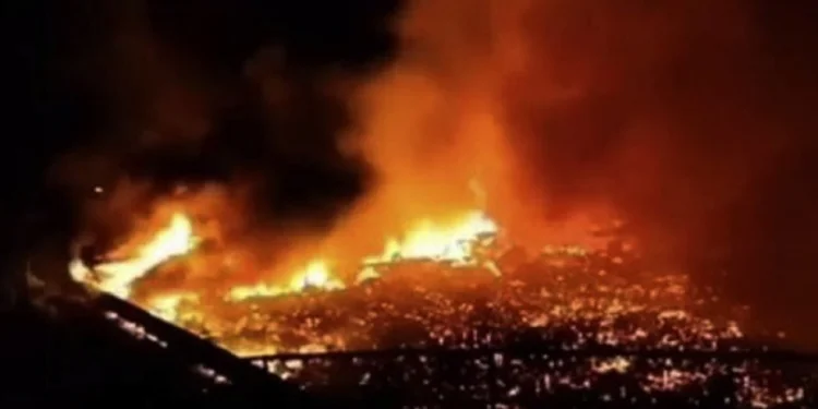 Malayziyada dəhşətli yanğına görə 9 min insan evsiz qalıb