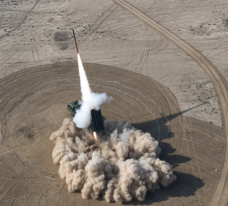 Pakistan Fətah-2 raket sistemini sınaqdan keçirib