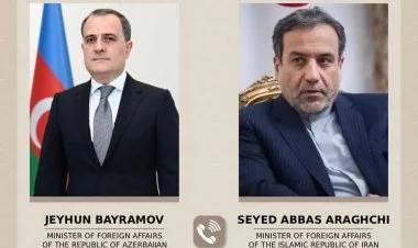 Bayramov və Əraqçi Yaxın Şərqdəki vəziyyəti müzakirə ediblər