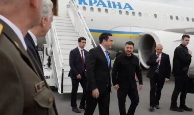 Ukrayna Prezidenti Volodimir Zelenski Ermənistana gəldi