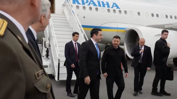 Ukrayna Prezidenti Volodimir Zelenski Ermənistana gəldi