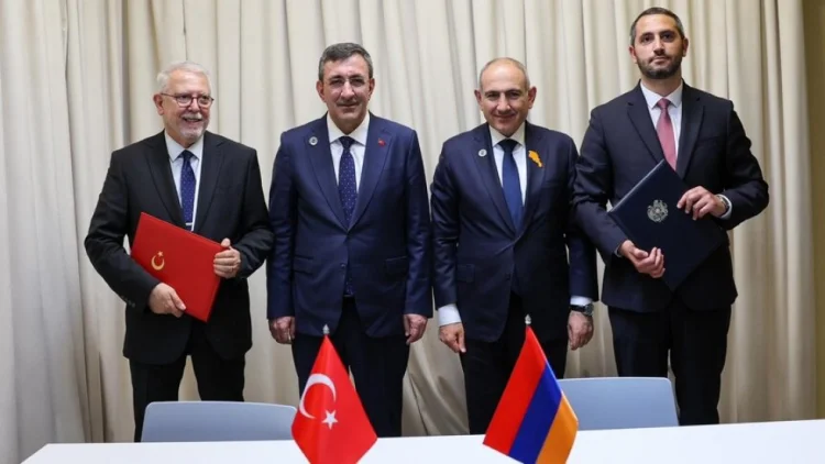 Türkiyə və Ermənistan Ani körpüsünü birlikdə bərpa edəcək